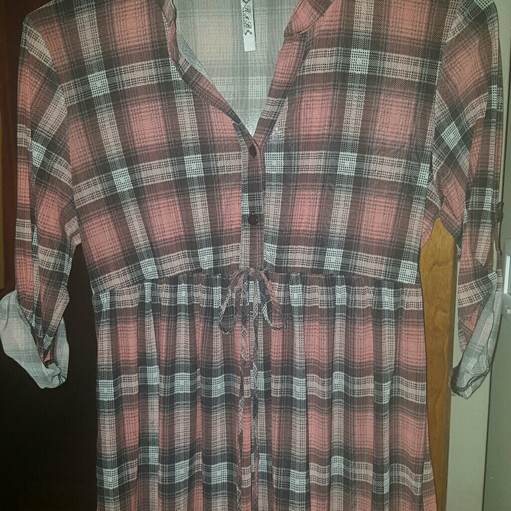 Pink plaid maternity shirt.